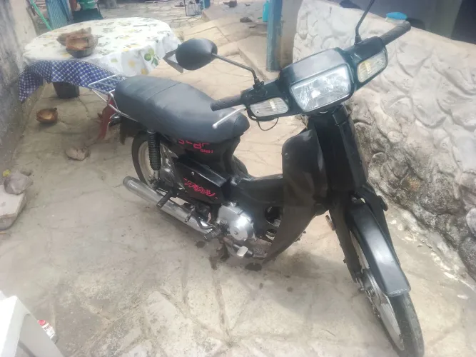 Vendo cinquentinha toda conservada 2600 $