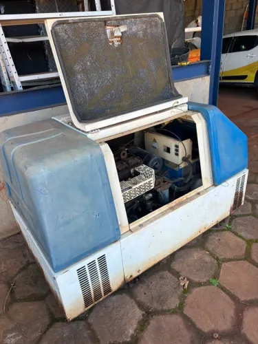 Grupo gerador diesel 15kVA 220V premium 