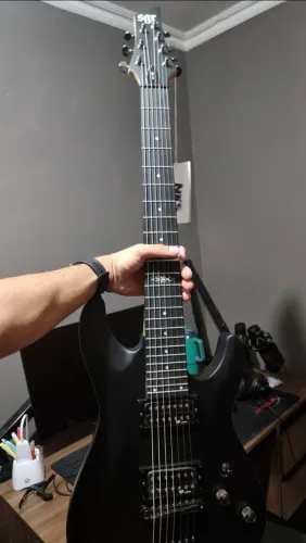 Guitarra Shecter SGR C7 Cordas