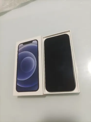 Vendo iPhone 12 usado