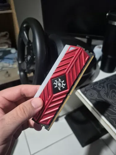 XPG 8GB 3000MHZ CL16 RGB