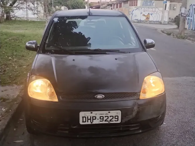 Ford Fiesta Personnalite 1.0 8V 66cv 5P 2004