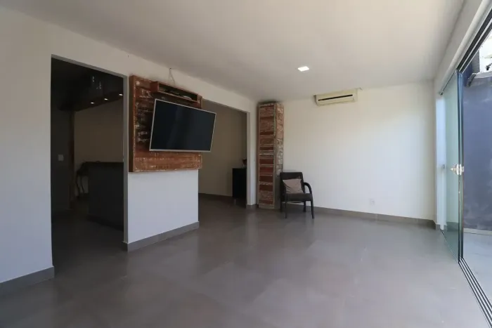 Casa no condomíno Terra Nova de 02 dormitórios sendo 01 suíte- Palhoça - SC
