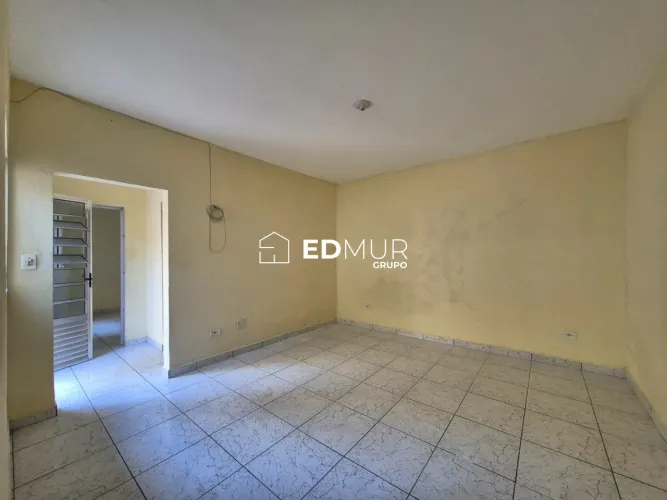CASA para ALUGUEL com 100m² no bairro Vila Camilópolis com 2 quartos e 1 vagas. Santo Andr
