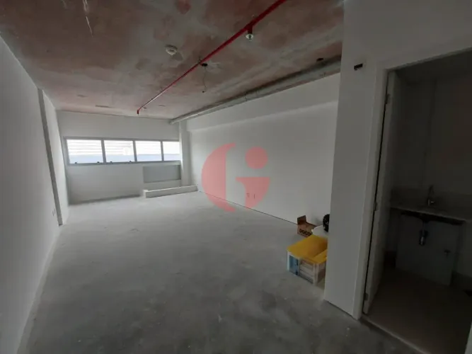 Sala comercial para locação com 33m² - 1 vaga de garagem no bairro Jardim Aquarius