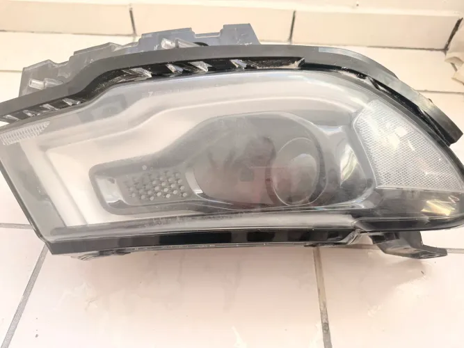 Farol led + xênon JEEP COMPASS 