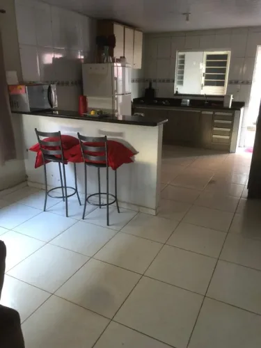 Casa 4 quartos sendo 1 suíte - Parque Atheneu - OPORTUNIDADE