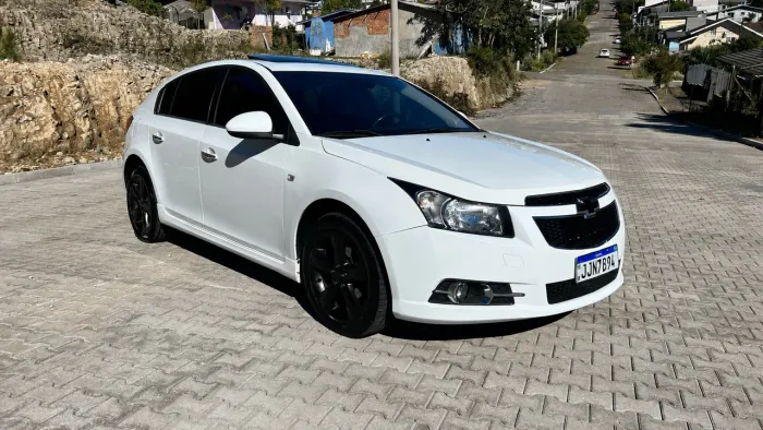 Chevrolet Cruze HB Sport LTZ 1.8 16V Flexp. 5P AUT 2013