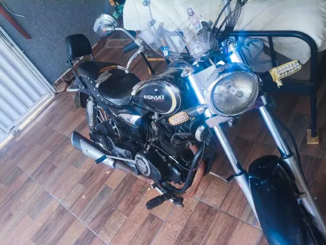 Kasinski Mirage 150 Leilão