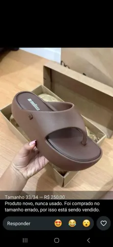 Vende-se melissa motivo comprei o tamanho errado