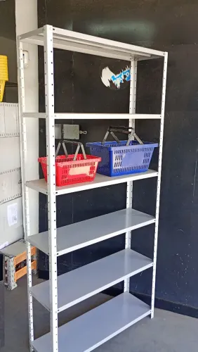 ESTANTE ACO CINZA BARATA E AQUI 300 AVISTA *