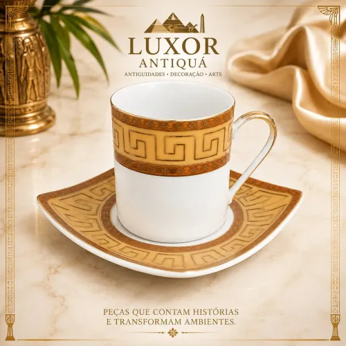 Conjunto para café em porcelana italiana.