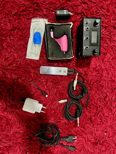 Kit tatuagem profissional para iniciantes.