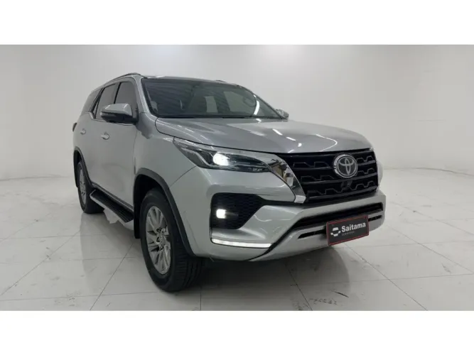 Toyota Hilux SW4 4X4 2.8 Diesel 2023
