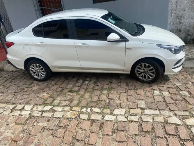 Fiat Cronos Drive GSR 1.3 8V Flex 2019