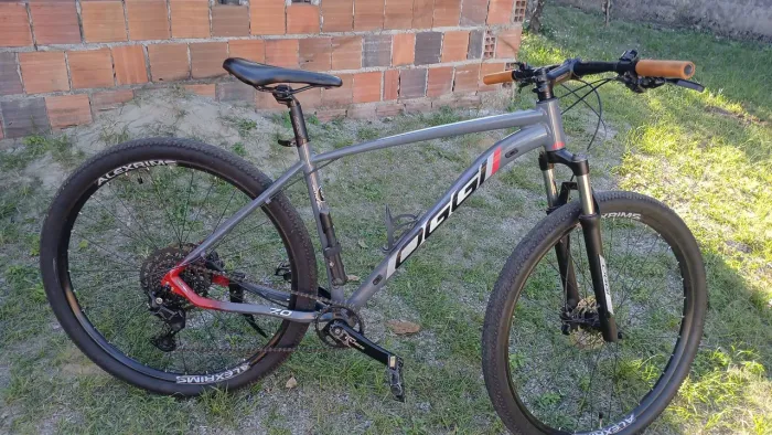VENDO MTB ARO 29 QUADRO 19