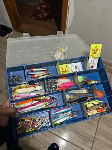 Iscas artificias para pesca de praia mar