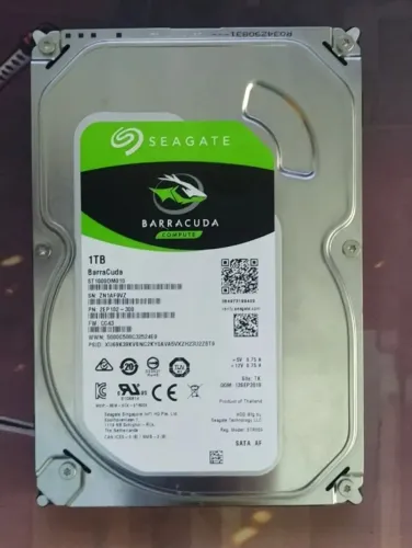 HDD 1Tb sata 3.5" SEAGATE - COM DEFEITO