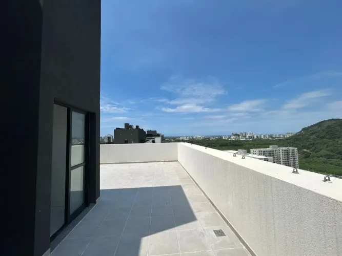 Cobertura Duplex à Venda | 117m² | 3 Quartos | Primeira Locação | Vista Livre