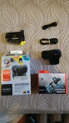 ACTION CAM SONY ADR-AS15 + LIVE VIEW REMOTE (TELA NA PULSEIRA)