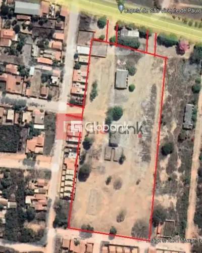 Terreno/Lote em Capitão Enéas, no bairro Centro, à venda.