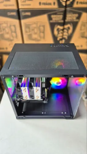 ? PC GAMER RYZEN 5 3600X RX 580 8GB 16GB DDR4 SSD NVMe M.2 256GB?