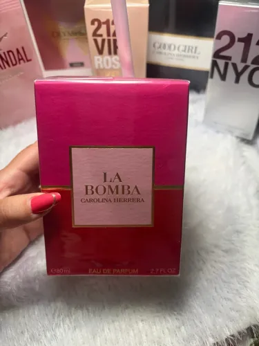 Perfume La bomba de Carolina Herrera