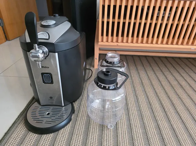 Chopeira Philco 5l e 2 Growlers