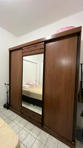 Guarda roupa casal