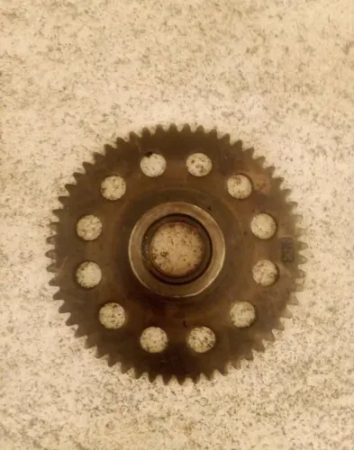Engrenagem da placa de partida Intruder 125