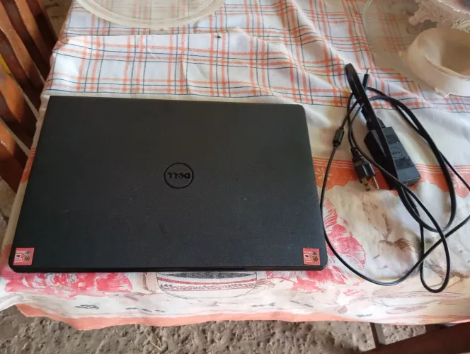 Vendo Notebook Dell 8gb Ram e 1Tb Hd e é Toque na Tela