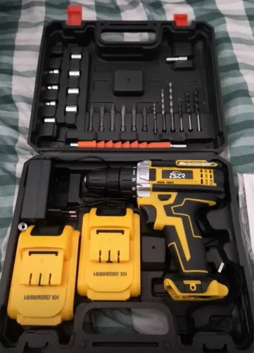 Vendo Parafusadeira e Furadeira 48V (duas baterias)