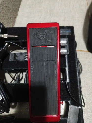 Pedal Guitarra Cry Baby Wah Slash SW95