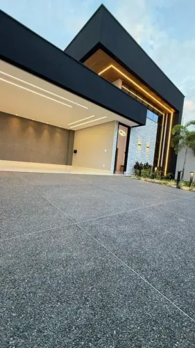 Casa linda com 4 suítes em Moinho dos Ventos - Goiânia - GO