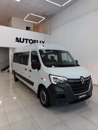 Renault Master 2.3 DCI Executive Longo 16L Dies 2025