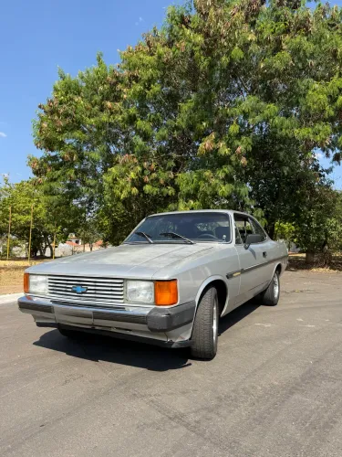 Chevrolet Opala Comodoro/comod. SLE 4.1/2.5 1985