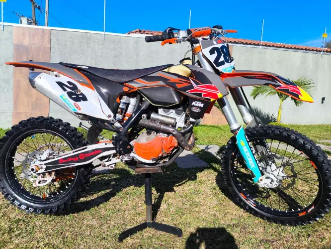 KTM XC-F 350 ano 2013 CRF Strada Saveiro montana