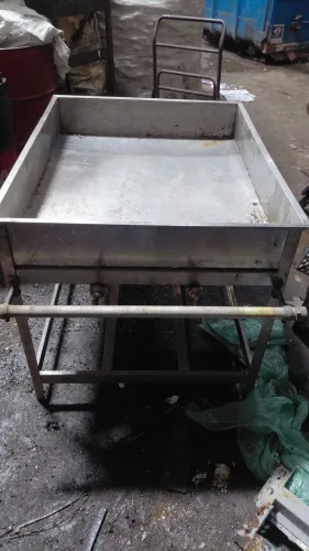 BANHO-MARIA EM INOX À VENDA ?
