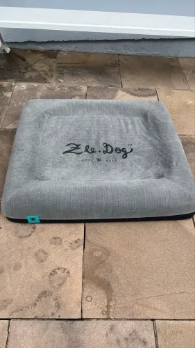 Cama para Cachorros Zee Dog Bed