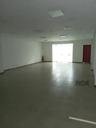 Ponto Comercial/Loja para Aluguel no Bairro Petrópolis com 98 m² de Área Útil