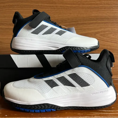 Tênis basquete/vôlei adidas Own the game 3.0