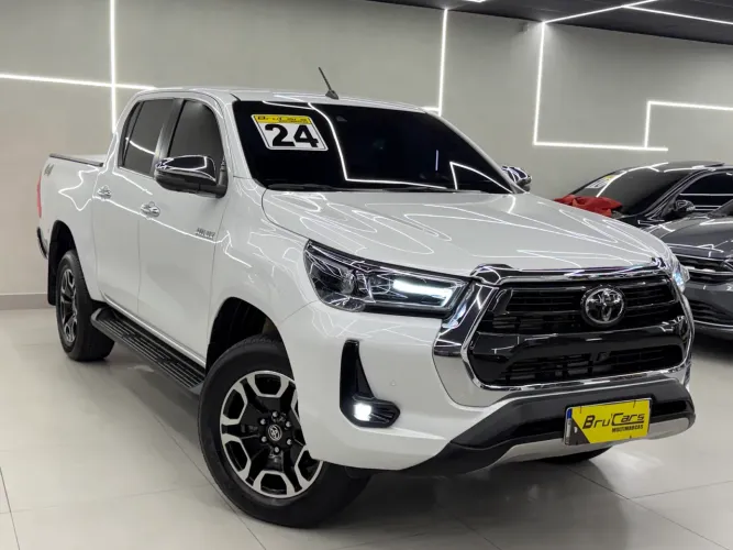 Toyota Hilux CD SRX 4X4 2.8 TDI 16V Diesel Aut. 2024
