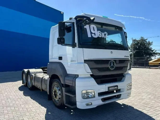 Caminhão Mercedes Benz Axor 2544 6x2 ano 2019/19 Mb 2544 