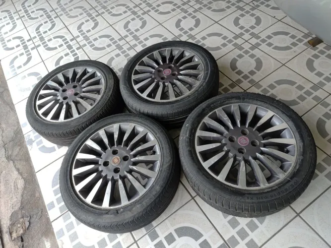 Jogo de rodas 16" Fiat Punto furação 4x98 mm
