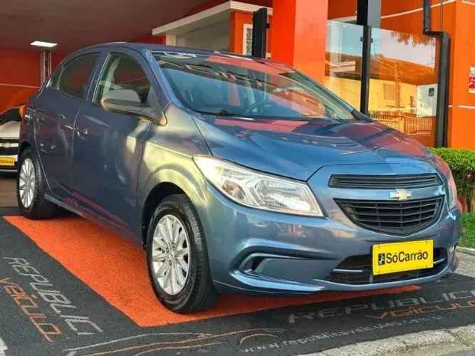Chevrolet Onix Hatch LS 1.0 8V Flex Power Mec. 4P 2015