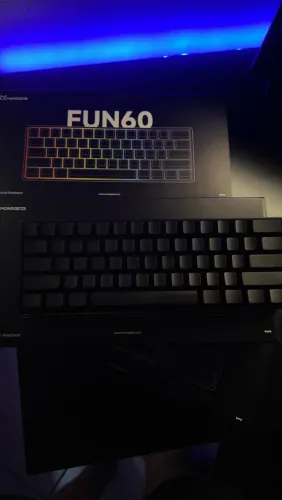 Teclado magnético Akko Fun60 Pro He