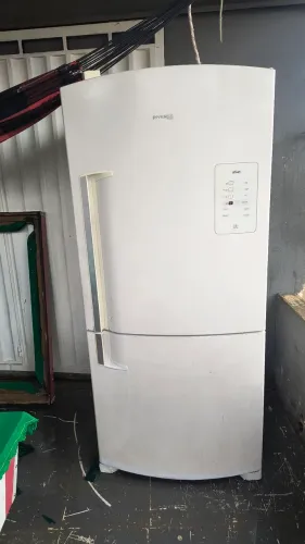 Geladeira Grande pra vende hoje 