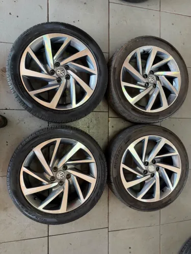 Rodas 17 polo,virtus,Tcross,nivus,golf + pneus