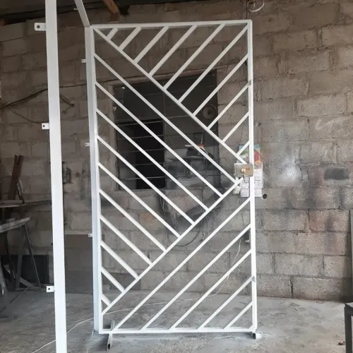 Grade de proteção para portas 