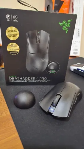 RAZER DEATHADDER V4 PRO PRETO